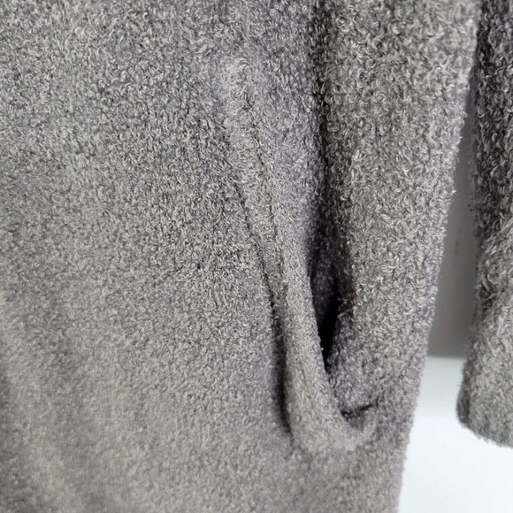 Barefoot Dreams Cozy Chic Lite Relaxed Gray # 903 Medium Cardigan Sweater - Picture 8 of 9